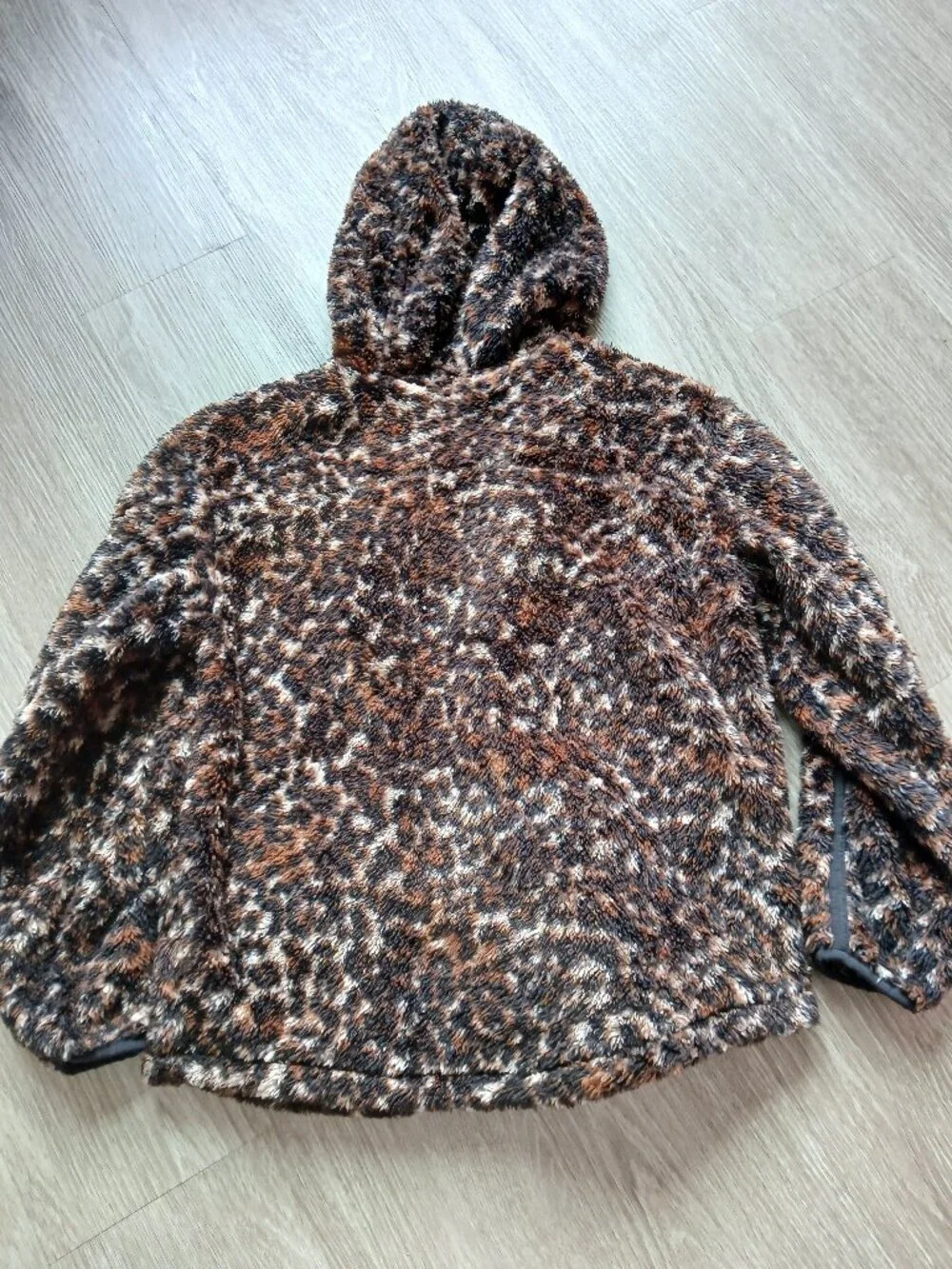 NWOT ALL IN MOTION LARGE FLEECE JACKET